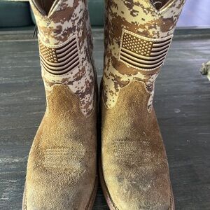 ARIAT Brown and Tan KIDS Cowboy Boots with American Flag Design